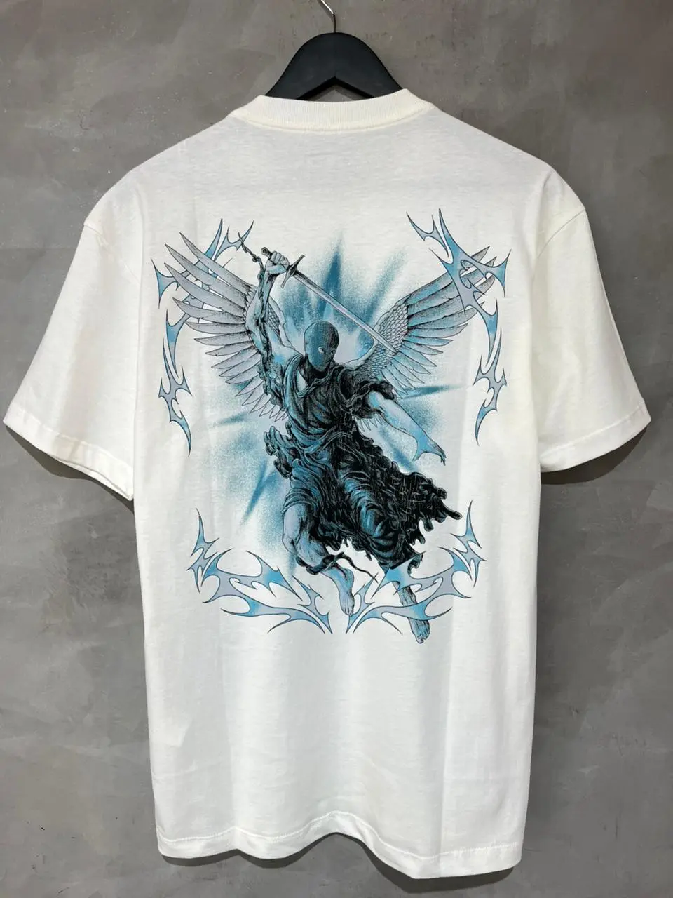 Camiseta Blunt Basica Sword Natural