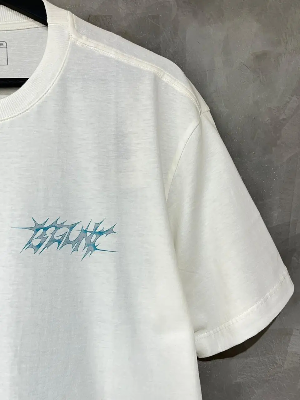 Camiseta Blunt Basica Sword Natural - Imagem 4
