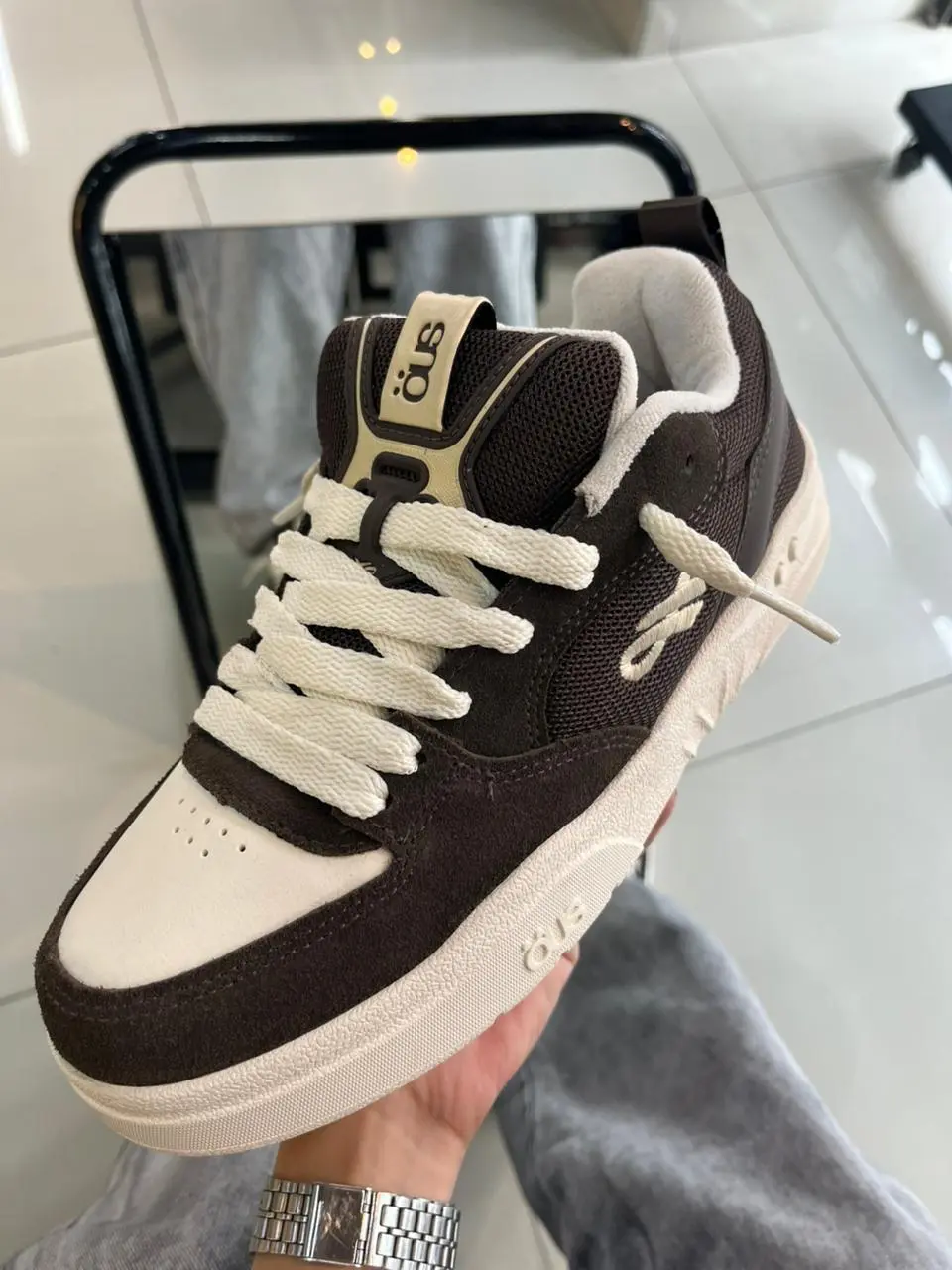 Tênis OUS Fluente Café Chantilly Essencial - Imagem 5