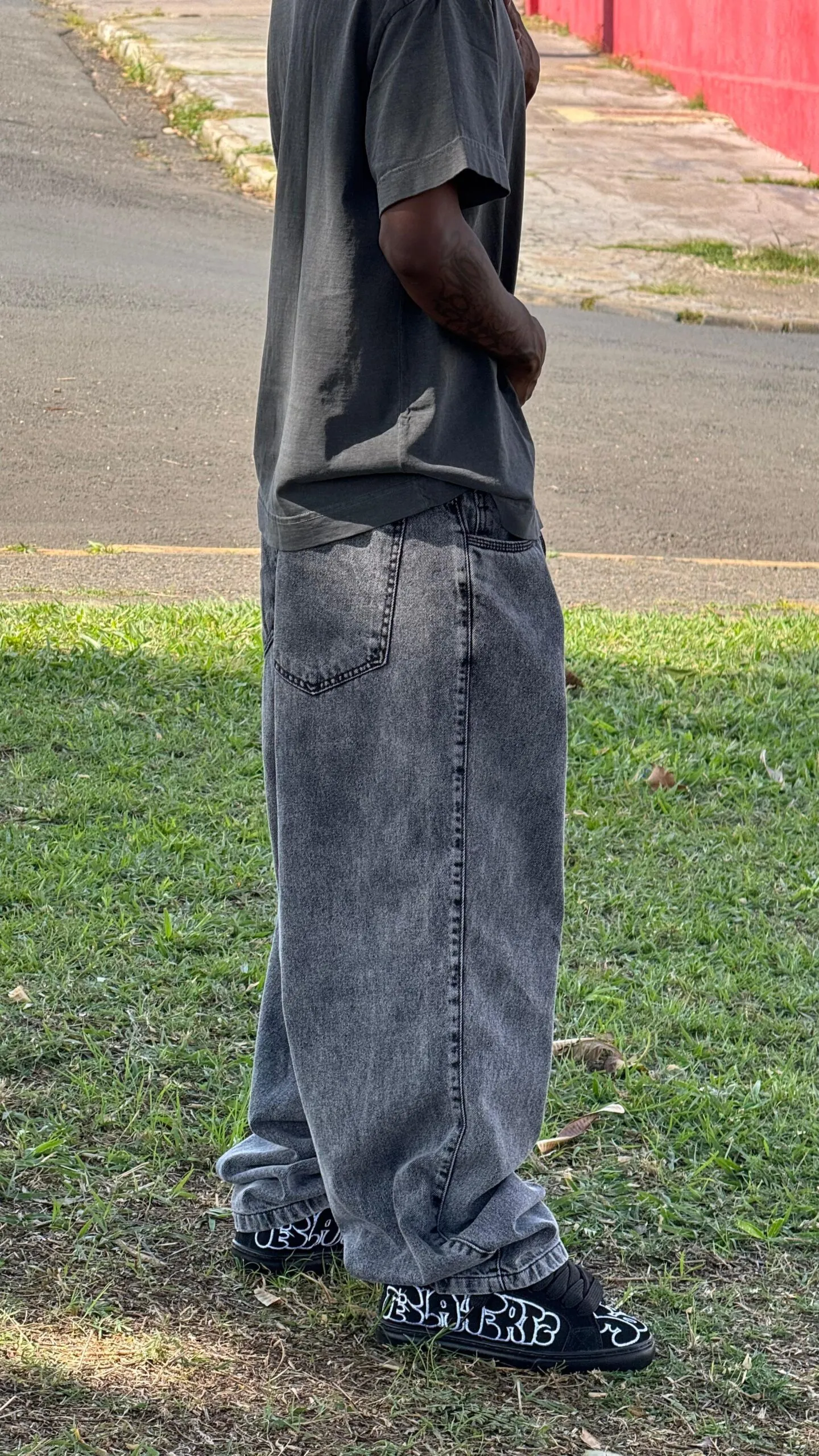 Calça Balão Baggy Jeans Grafite Marmorizada - Imagem 8